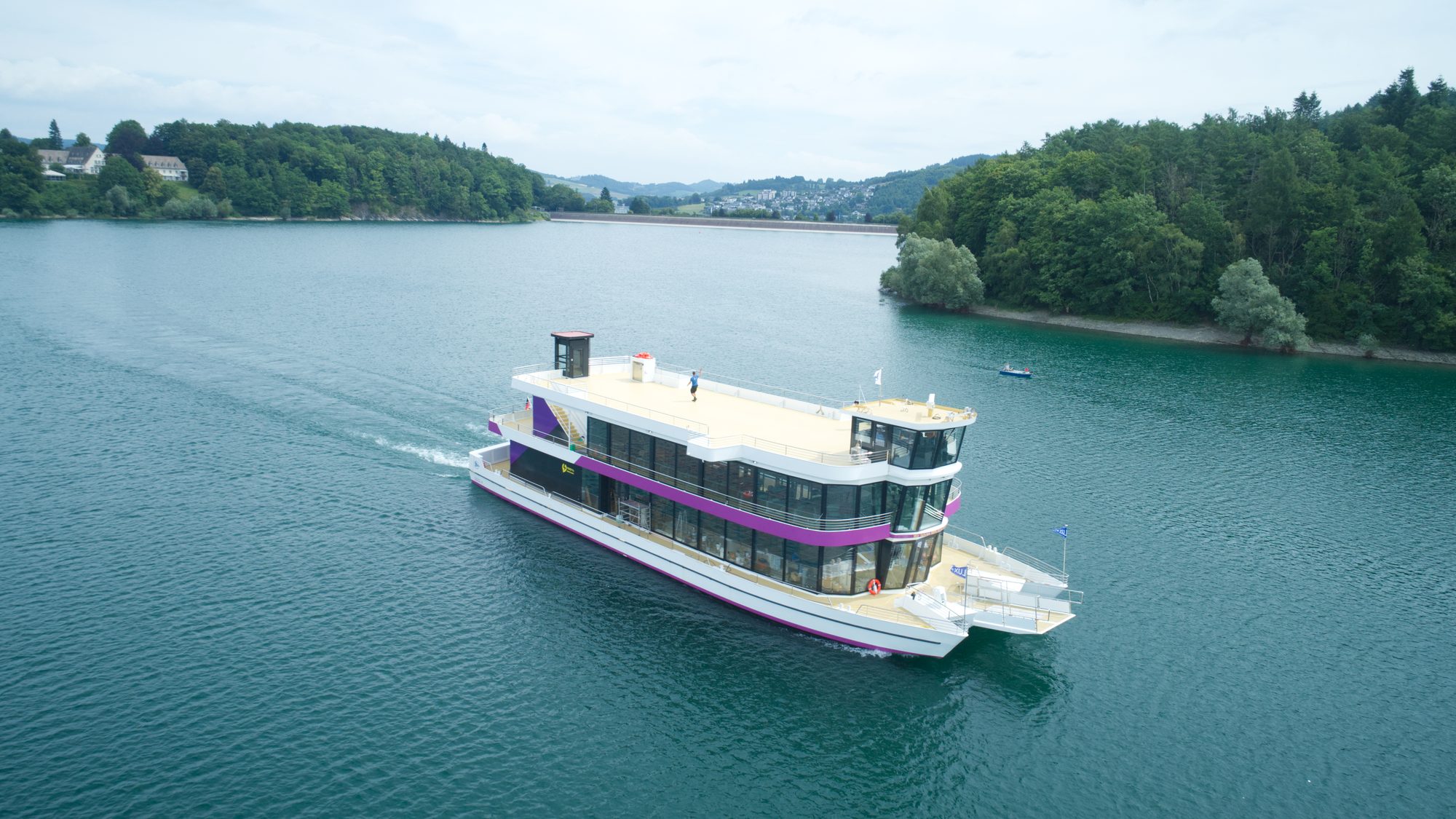 EMS Hennesee
